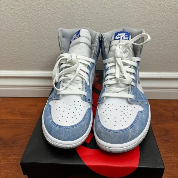 Jordan 1 Retro High Hyper Royal Smoke Grey Size 11